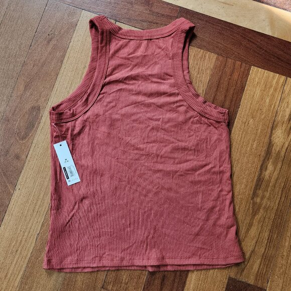 NWT No Boundaries Juniors Mauve Ribbed Tank Top Size Medium - Picture 8 of 11